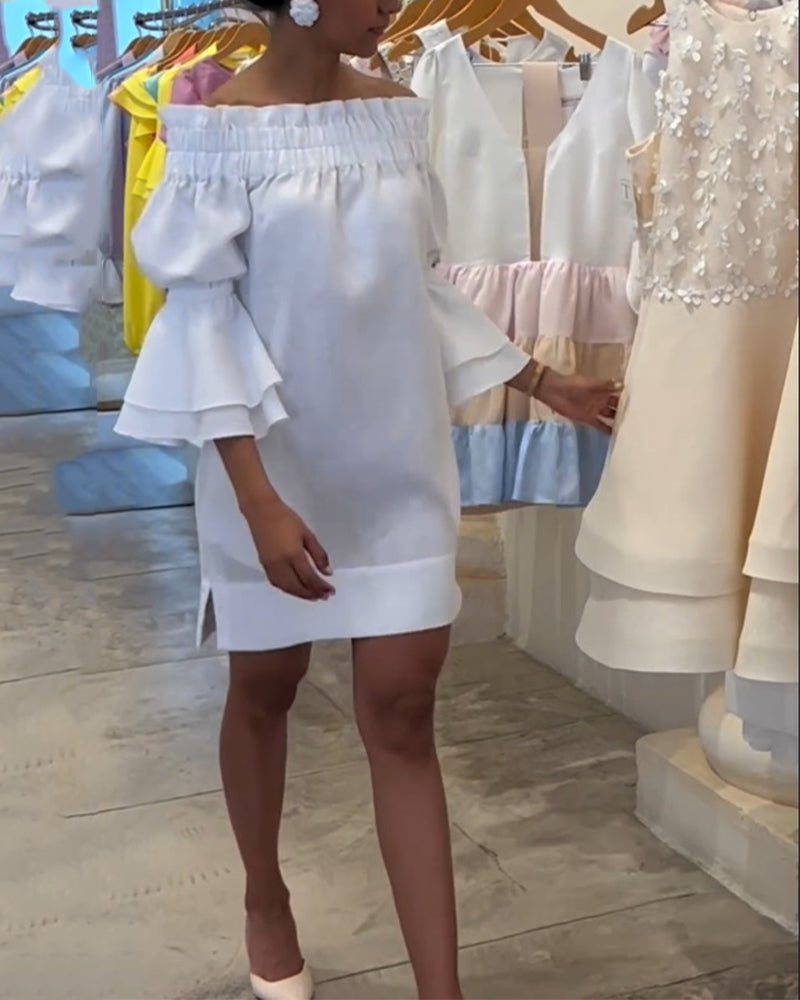 Ein-Schulter-Flare-Ärmel-Kleid