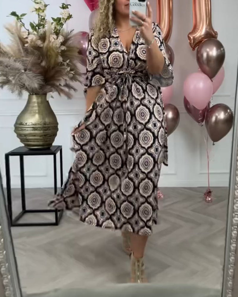 Damen lässiges ethnisches Druckkleid