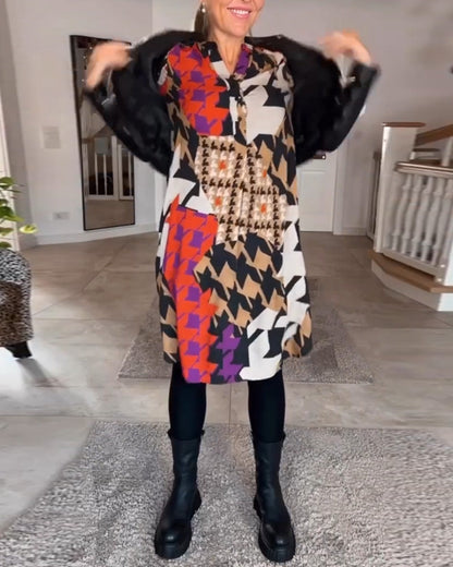 Bedrucktes V-Ausschnitt Langarmkleid