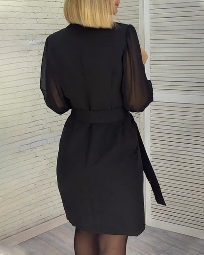 Pailletten-besetztes langärmliges Kleid