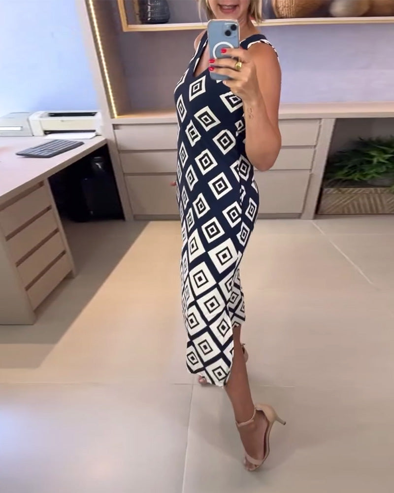 Ärmelloses Kleid mit V-Ausschnitt und Diamantdruck