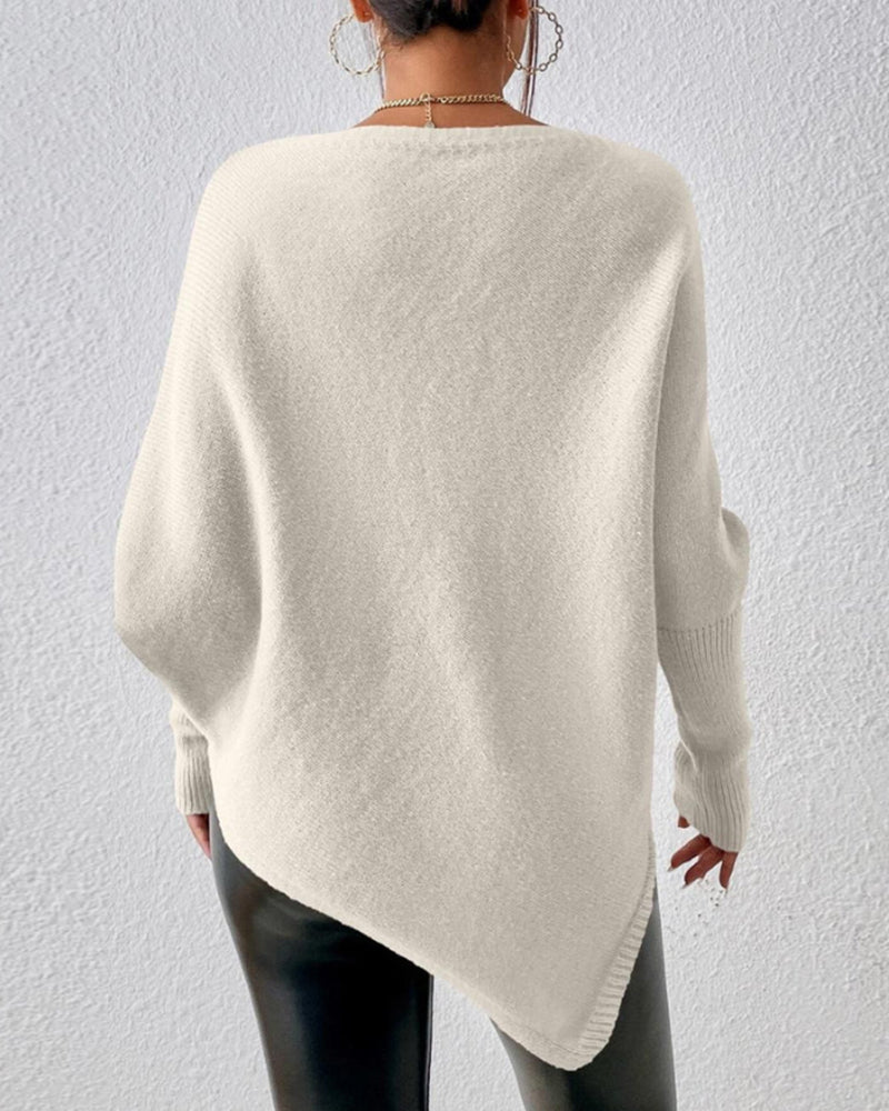 Einfarbiger Pullover mit unregelmäßigem Saum