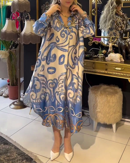 Lässiges und elegantes bedrucktes Kleid